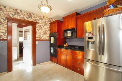 Bright Cheerful Room near downtown San Jose 6