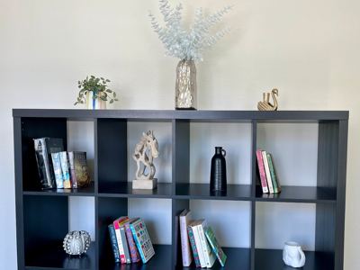 Modern Room Near Lucid, Tesla & Meta | Fast WiFi 8