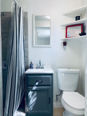Charming 1 bedroom Atwater Gem 3