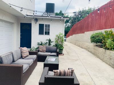 Charming 1 bedroom Atwater Gem 4