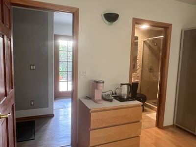 Private Unit - 2 miles from the beach 2