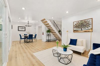 Downstairs Retreat Near Airport & Cafés 2