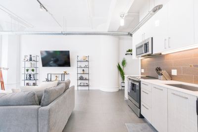 1 BR | Spacious DTLA | Highrise | Pool | Rooftop 6