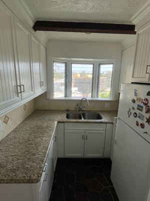 Private & Cozy Silverlake home 4