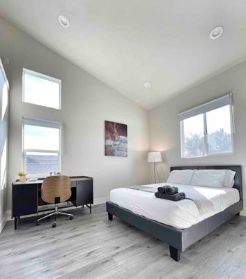 #7-Suites@Roosevelt Park-private suite with bath 7