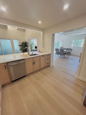 4 #Newly Remodeled cozy Bedroom Shared Bathroom 7