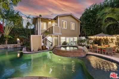 Lovely Studio Apartment w/ Pool in Stunning Oasis 6