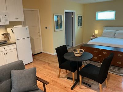 NoHo Breezeway Suite 4