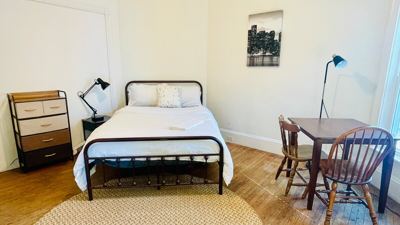 Sunny Room | Walk to Harvard & T. Quick to MIT&MGH 5