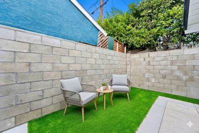 Modern New Build 1BR w/ Yard | Mid-City LA 8