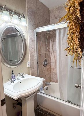 #J1-Quiet Work-Ready Room/Fast WiFi/Downtown SJ 3