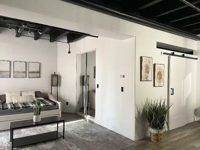 Modern DTLA Loft w/ Rooftop Pool Near SoFi 3