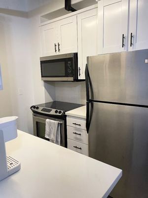 Modern DTLA Loft w/ Rooftop Pool Near SoFi 5