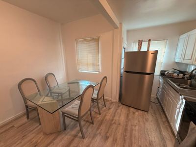 Spacious, Convenient Room - 10 mins from DTLA 6