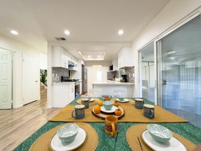 #72-Modern Room Near BART/Full Kitchen/Fast Wi-Fi 7