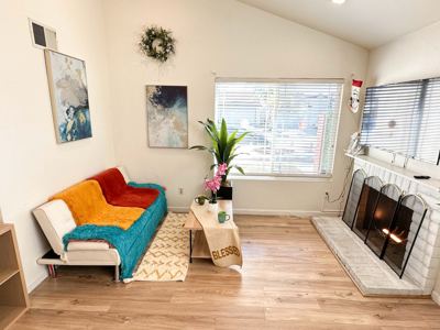 #72-Modern Room Near BART/Full Kitchen/Fast Wi-Fi 2