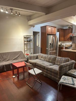 Shared room for men, pods (Olive Startup House) 3