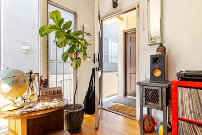 Weho 2 Bd/1 Ba **PRIME LOCATION** Mo/Wkly Discount 3