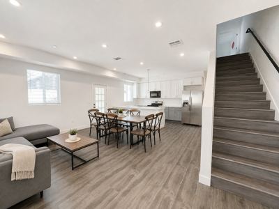 Private Room in LA 3