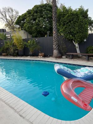 Hoho West Pool side guest studio 2