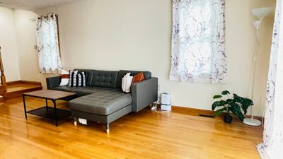 Room + Shared Bath. Quick Boston Access. Walk to T 3
