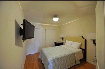 Looking for a safe, convenient, and comfortable place to live while studying at USC? We’ve got you covered! 2