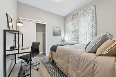 **🏠 UCLA/WESTWOOD SUBLET AVAILABLE!** 3