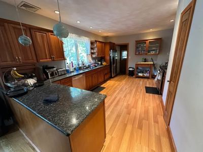 🏠 SUBLEASE: 1 BEDROOM IN 3BR/1BA | EAST ARLINGTON, MA 3