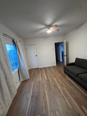 Room For Rent - Oakland | North Stonehurst Neighborhood 3
