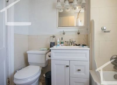 **Lease takeover available in a 3b/2b apartment near Central Square from 11/1/26 - 8/31/27! **AMAZING location in Centra 2