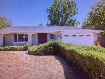 Furnished Nice Master Bedroom in a Great Neighborhood 4