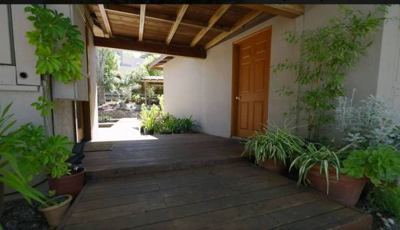 Nice bedroom with private entry (230 sqft), utility included 2