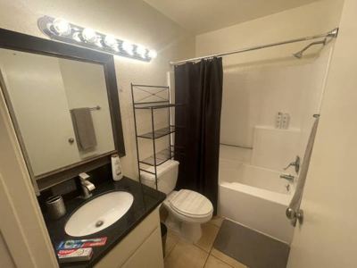 Peaceful September Sublet off Hollywood Blvd 7