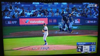 LG 43" Smart TV (Full HD) – Works Perfectly 7