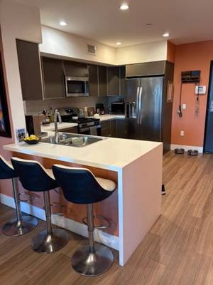 FABULOUS LUXURY WEHO 1 BDRM - SUNSET BLVD - sublet Sept 22-Nov 22 7