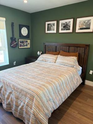FABULOUS LUXURY WEHO 1 BDRM - SUNSET BLVD - sublet Sept 22-Nov 22 2