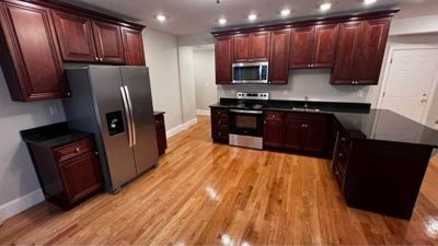$1,350 Room available near Davis Square (Somerville) 3