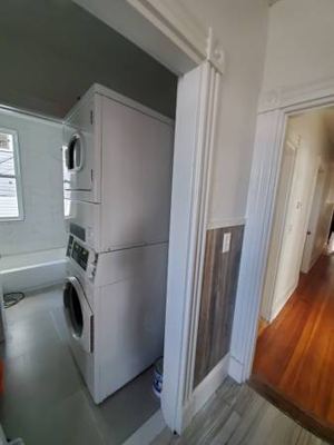 MASSIVE STUDIO size room with deck and yard 7