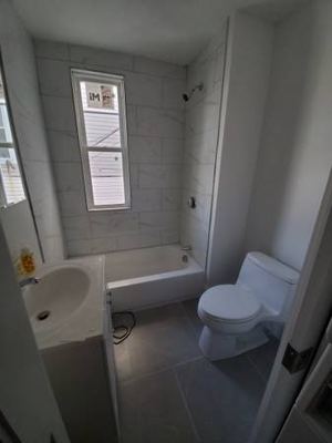 MASSIVE STUDIO size room with deck and yard 8
