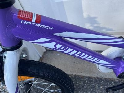 Kids bike: Specialized Hotrock 2