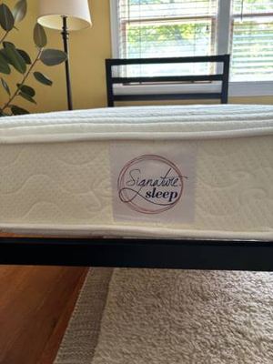 2 twin bed frames, mattresses and bedding 5