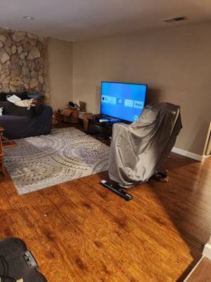 Females Only 1 Bdrm + Bath For Rent. All Amenities included! $1,100/mo 6
