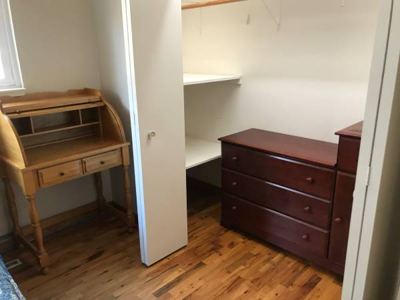 LARGE ROOM, UNBEATABLE WESTSIDE LOCATION, WALK TO UCSC/BEACH 3