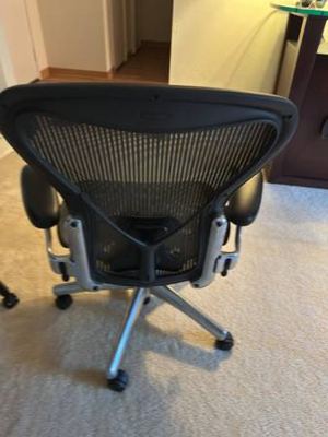 Herman Miller Aeron Classic Office Chair 2