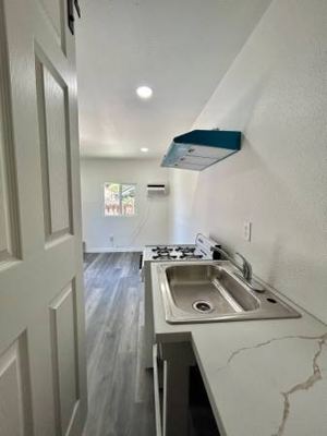 Private Northridge Studio – Utilities Included & Close to CSUN! 6