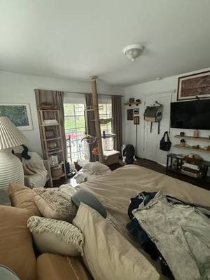 Huge Private Room with Sunny Balcony – Highland Park / South Pasadena 2