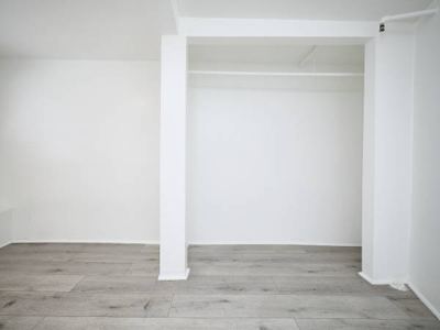 Downtown Location | Remodled | Power and Gas Included 2