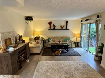 Room for Rent – Hermosa Beach (Walk to the Ocean, Must Love Animals!) 7