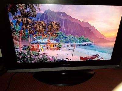 SAMSUNG, VIZIO, LG 32", 37" or 42" HD LED TV 1