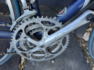 Trek 2200 Road Bike 4